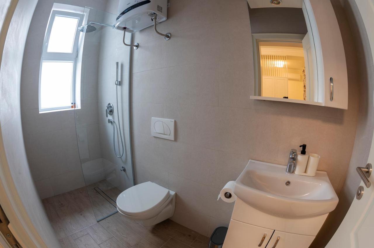 Pop Luxury Apartments เบลเกรด ภายนอก รูปภาพ
